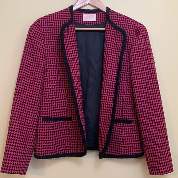 Pendleton Jackets & Blazers - Pendleton Vintage Raspberry Red Black Houndstooth Wool Button Blazer Jacket 10